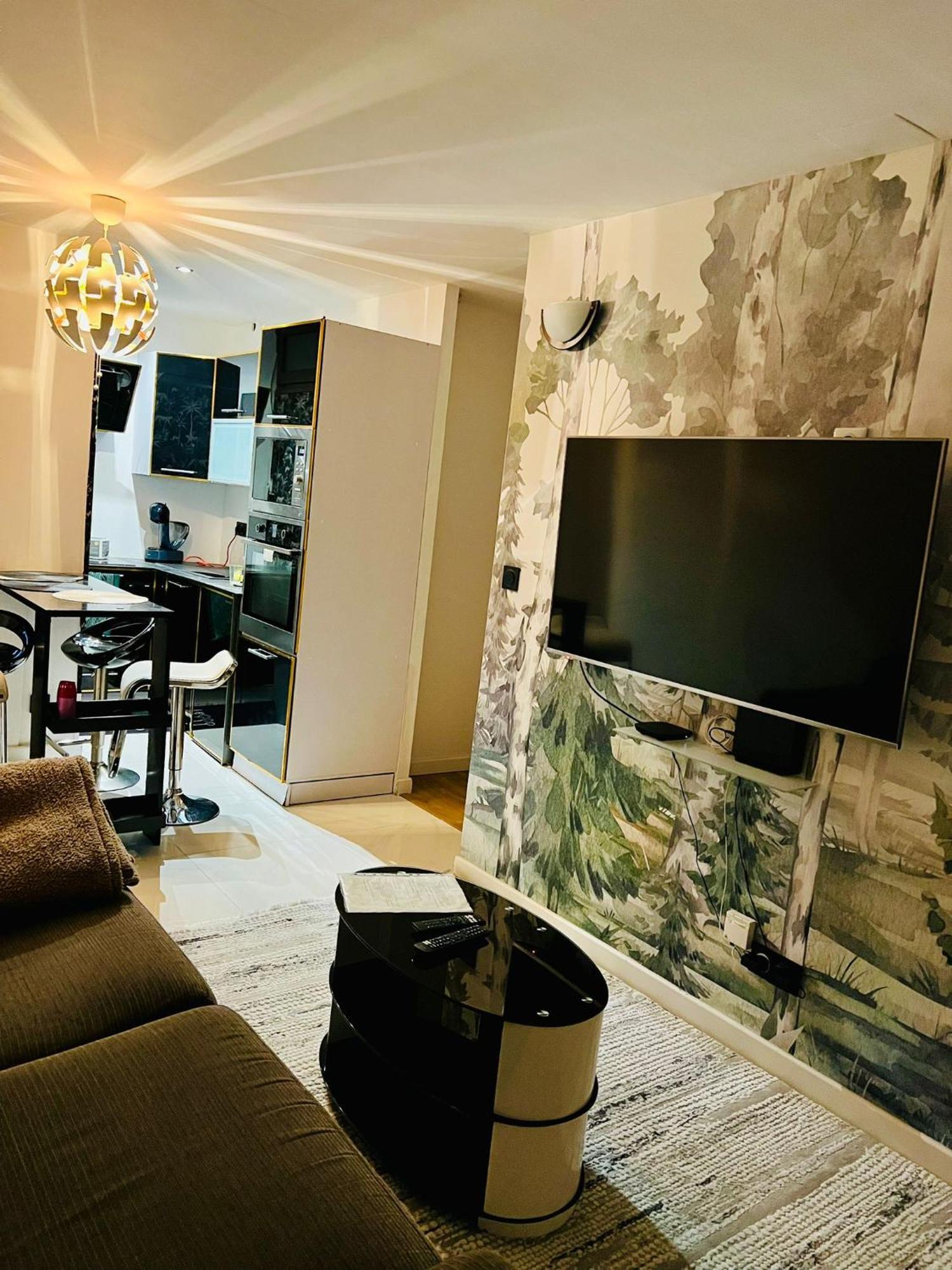 Appartement Moderne Vieille Ville Parking Gratuit Annecy Exterior foto